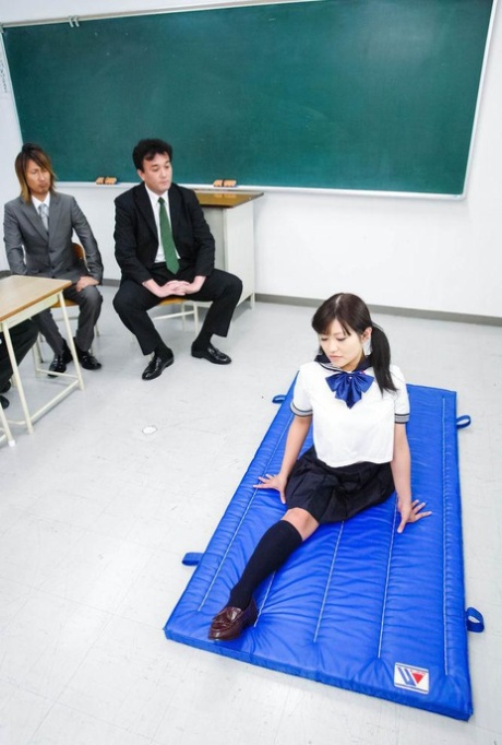Japanese student Aika Hoshino gives oral sex and masturbates as well 11348767