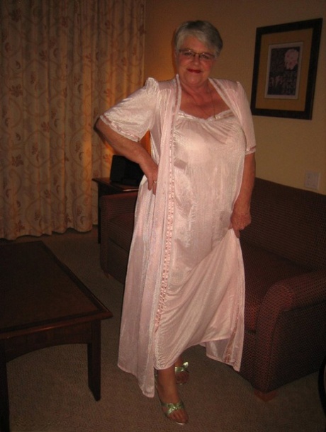Granny Porn Pics