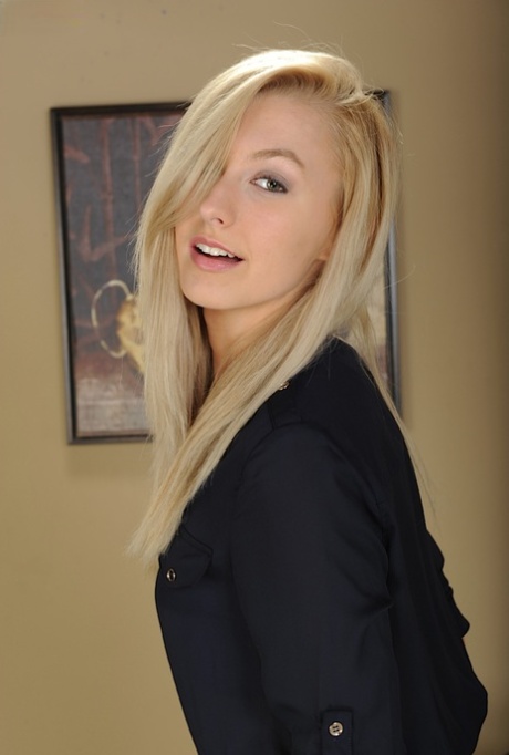 Young blonde first timer Alexa Grace releasing small breasts 68949946